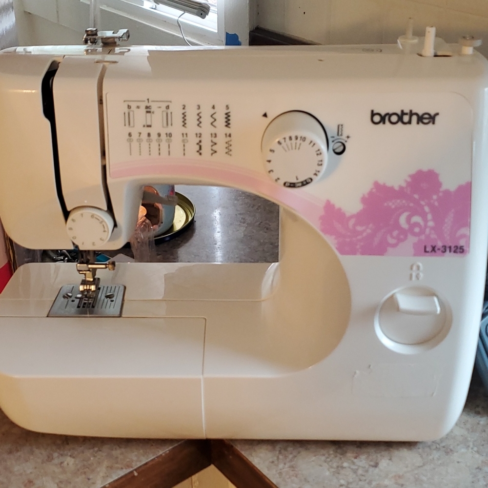 Brothers Sewing Machine - Picture 2 of 3